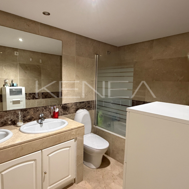 Apartamento en Golf Rio Real – Marbella