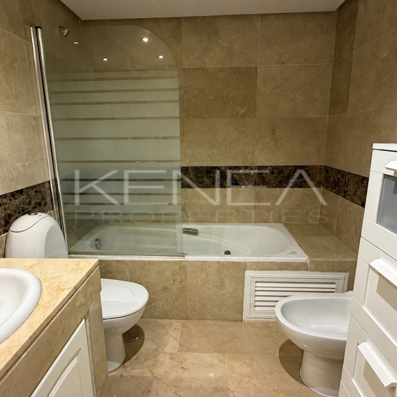 Apartamento en Golf Rio Real – Marbella