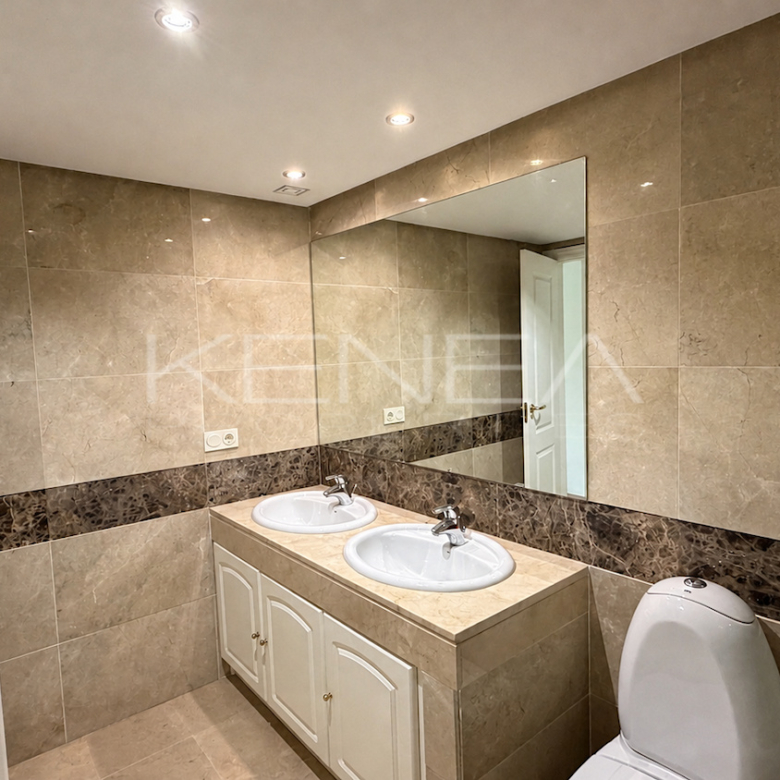 Apartamento en Golf Rio Real – Marbella